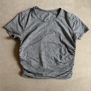 Lululemon Athletica Gray Striped Short Sleeve Tee